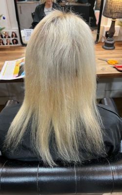 Before-Blonde-Beautyworks-extensions-Ongarl-Salon